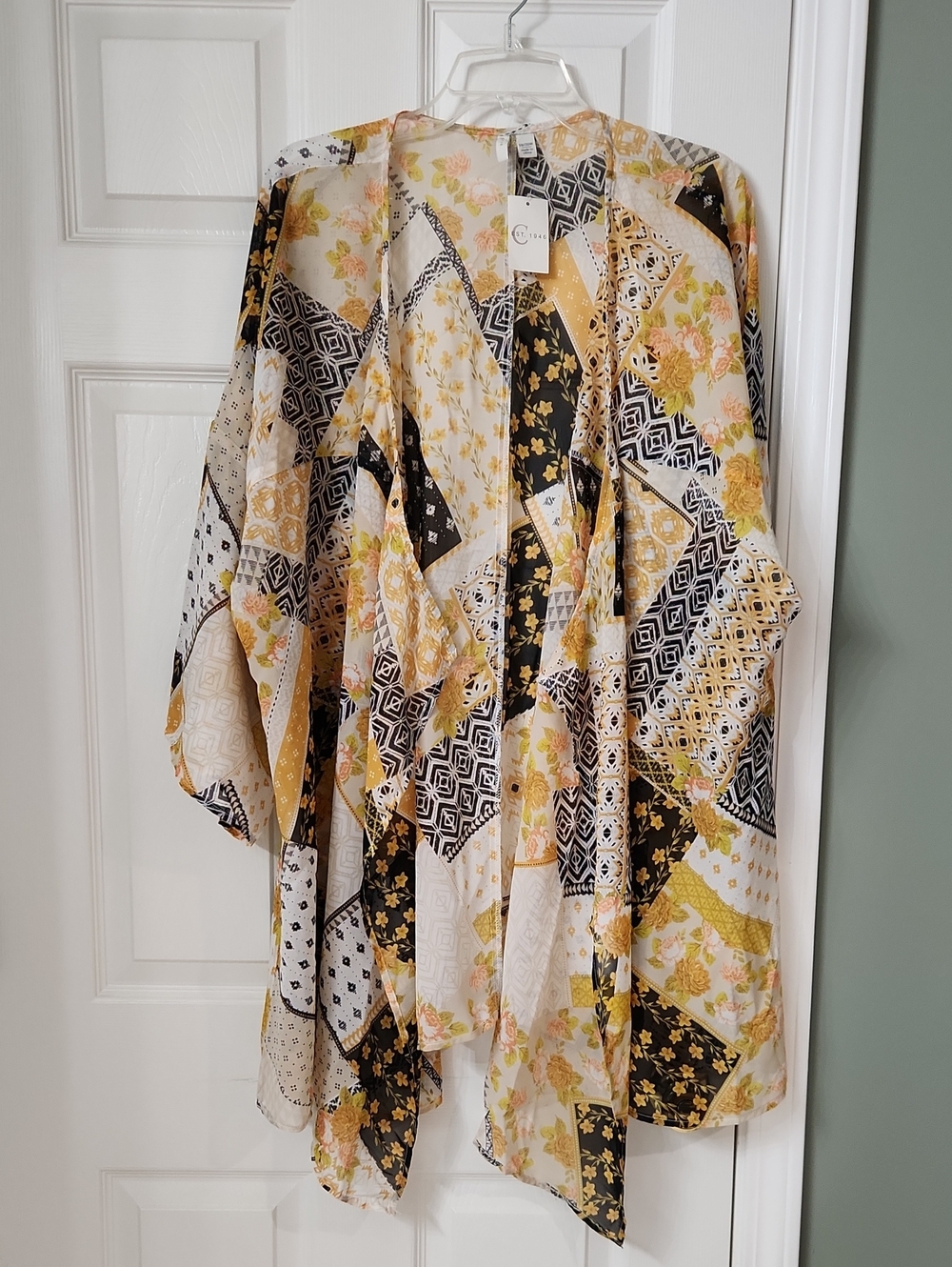 Cato Floral Patchwork Kimono- Yellow/Black/Cream